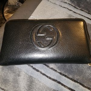 Authentic Gucci Soho wallet